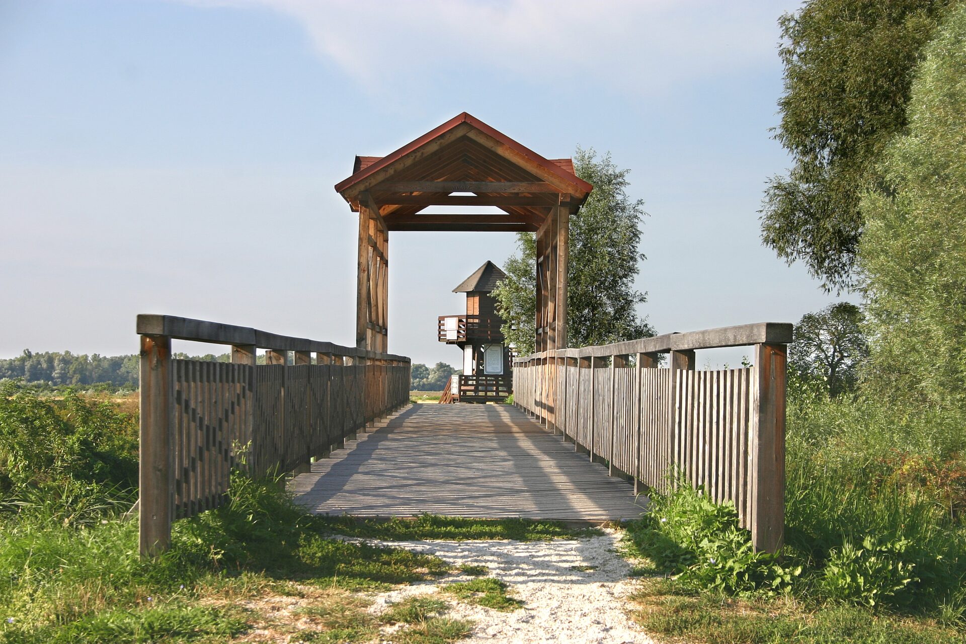 zeigt die Brücke von Andau